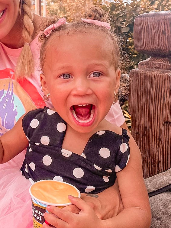 Kendall joined the competition — help win amazing prizes! child, cuisine, eating, event, finger, food, fun, happy, ingredient, leisure, mouth, person, pink, recreation, skin, smile, summer, sweetness, t_shirt, toddler