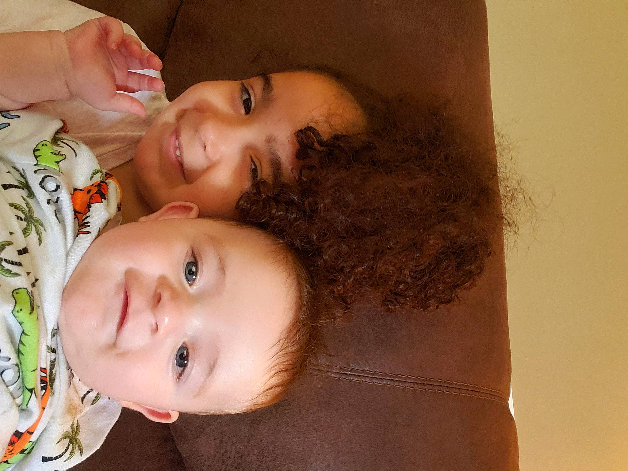 Annilyah is registered to the contest to win money with this photo: black_hair, cheek, chest, chin, comfort, eyelash, face, flash_photography, forehead, fun, happy, human_body, iris, joy, lip, mouth, neck, nose, person, skin