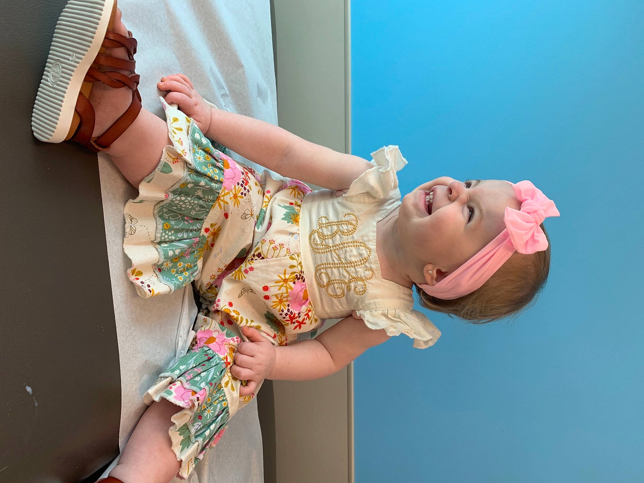 Blakely joined the competition — help win amazing prizes! arm, beauty, elbow, eyewear, fashion_design, finger, gesture, hand, happy, headwear, joint, neck, person, pink, shoulder, sleeve, street_fashion, textile, thigh, trunk