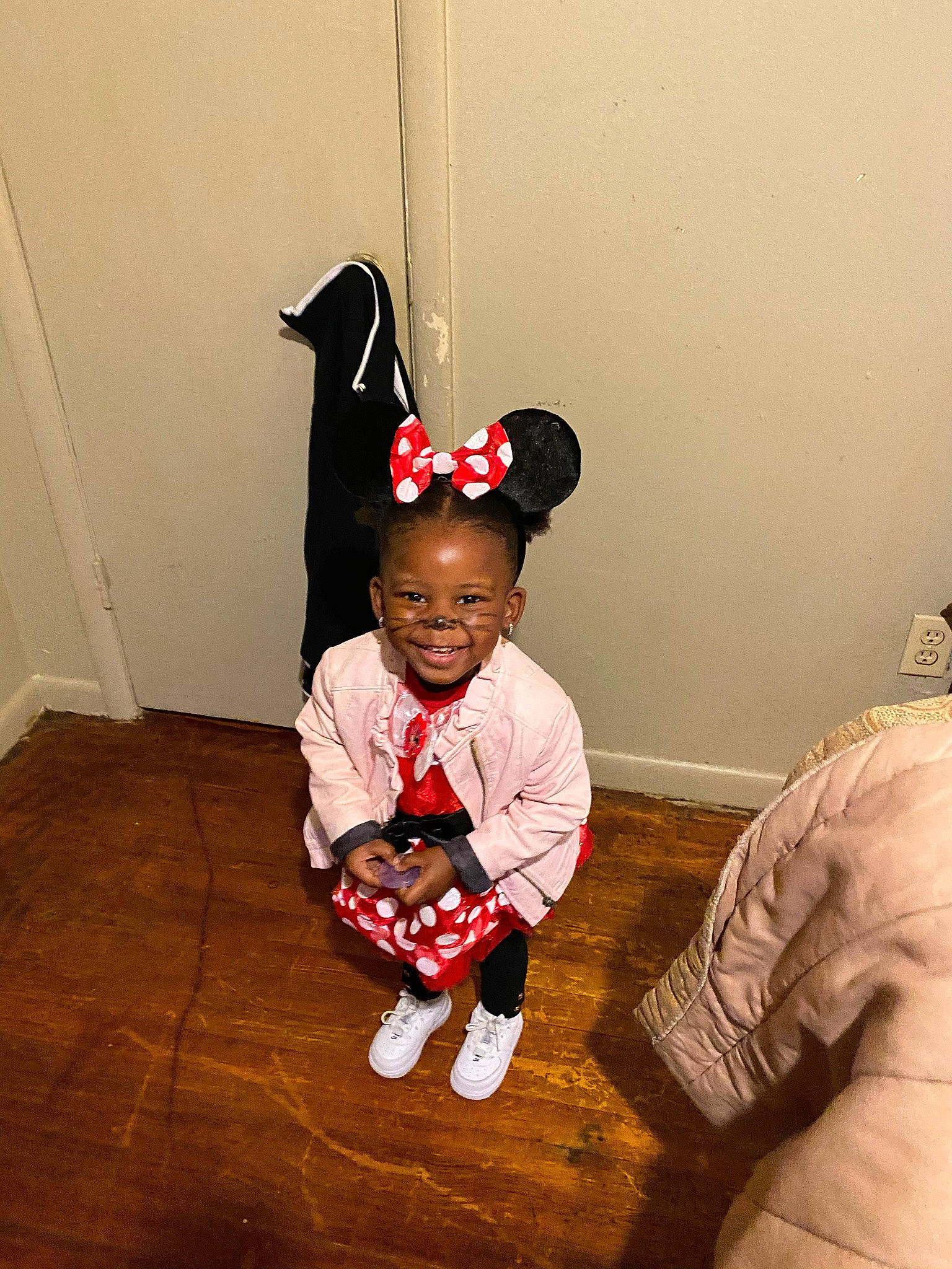 Alauna joined the competition — help win amazing prizes! baby, baby_toddler_clothing, cap, carmine, child, christmas, costume_hat, door, event, flooring, fun, happy, holiday, joy, party_hat, party_supply, person, room, sleeve, t_shirt