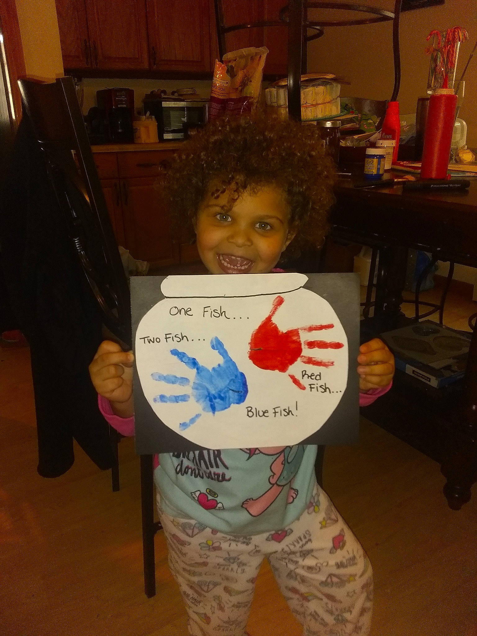 Miyah is registered to the contest to win money with this photo: child, joy, person