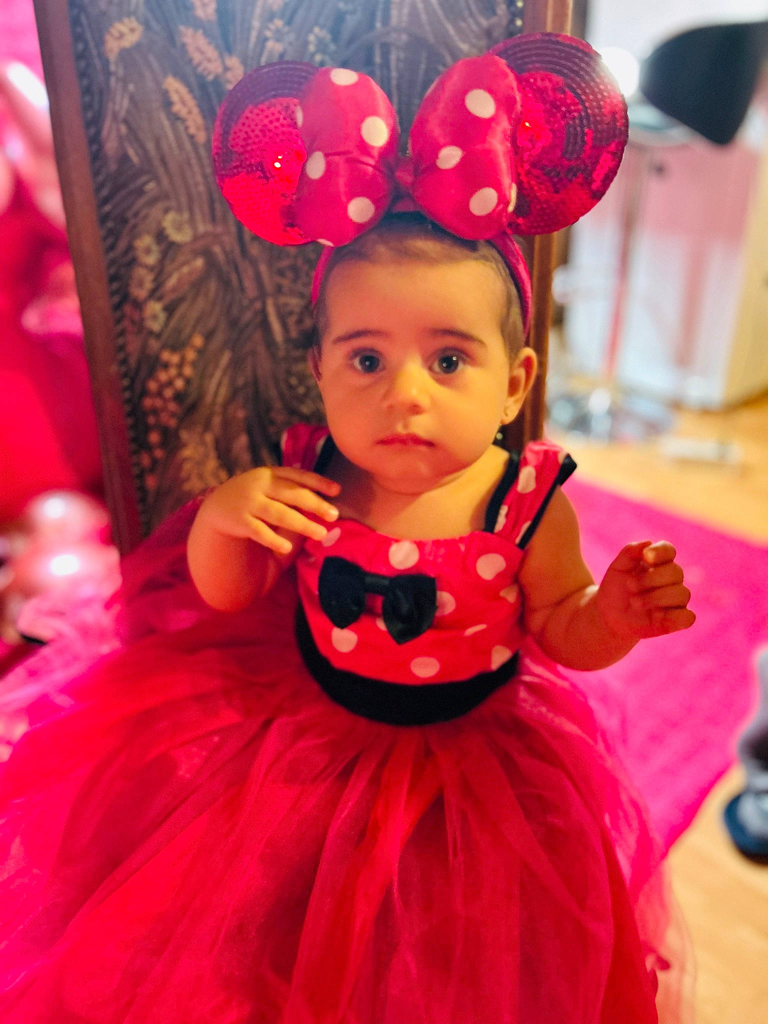 Elise participe au concours pour gagner de l'argent avec cette photo : baby_toddler_clothing, ballet_tutu, cap, child, costume_hat, day_dress, dress, event, fashion, formal_wear, fun, happy, headpiece, magenta, peach, person, pink, purple, red, textile