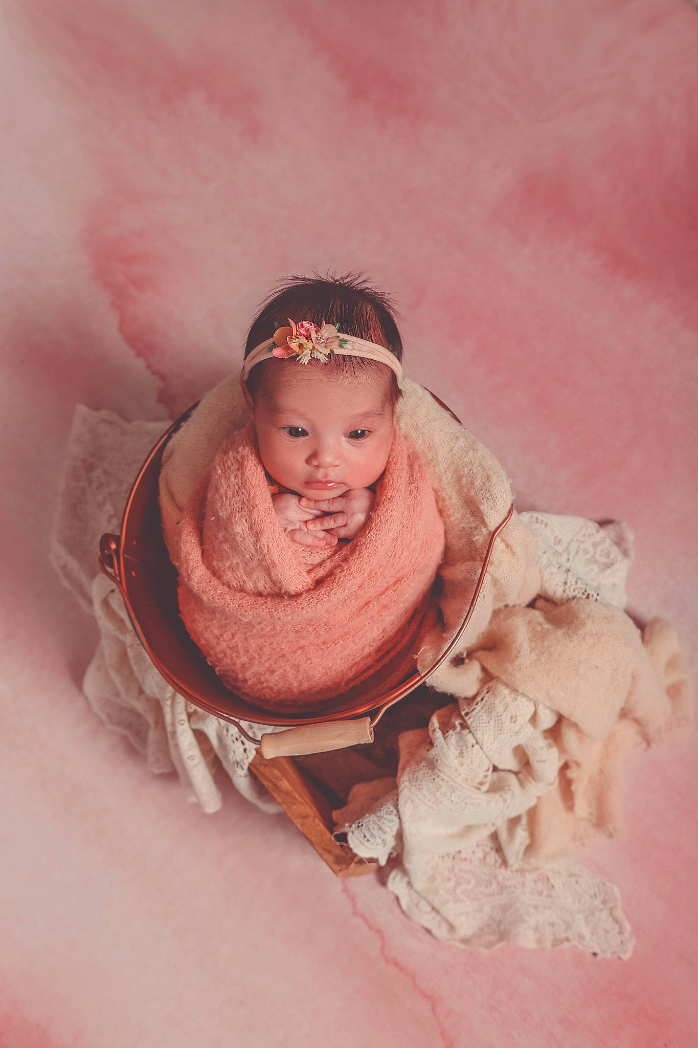 Lya participe au concours pour gagner de l'argent avec cette photo : baby, baby_toddler_clothing, child, comfort, dress, eye, fashion_accessory, flash_photography, fur, hair_accessory, happy, human_body, linens, magenta, peach, person, pink, sitting, sleeve, smile