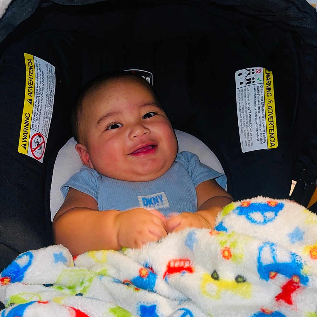 Okna joined the competition — help win amazing prizes! baby, bed, blanket, clothing, crib, cushion, face, furniture, happy, head, homedecor, infantbed, laughing, newborn, person, photography, portrait, quilt, sleeping, smile