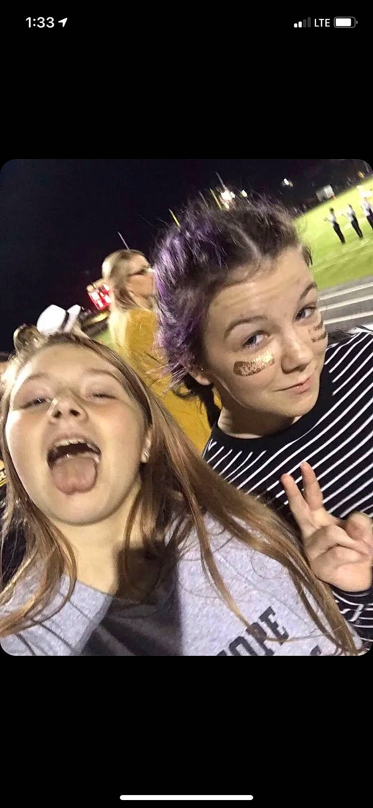 Madisen joined the competition — help win amazing prizes! child, competition_event, crowd, earrings, entertainment, event, eyebrow, fan, flash_photography, fun, gesture, hairstyle, happy, jewellery, joy, necklace, performance, performing_arts, person, public_event