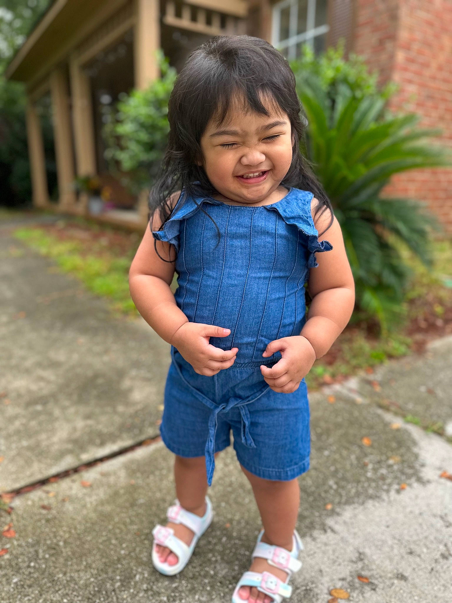 Sabrina is registered to the contest to win money with this photo: baby_toddler_clothing, child, denim, dress, electric_blue, eye, face, grass, hair, happy, head, joy, leisure, outerwear, person, plant, skin, sleeve, smile, t_shirt
