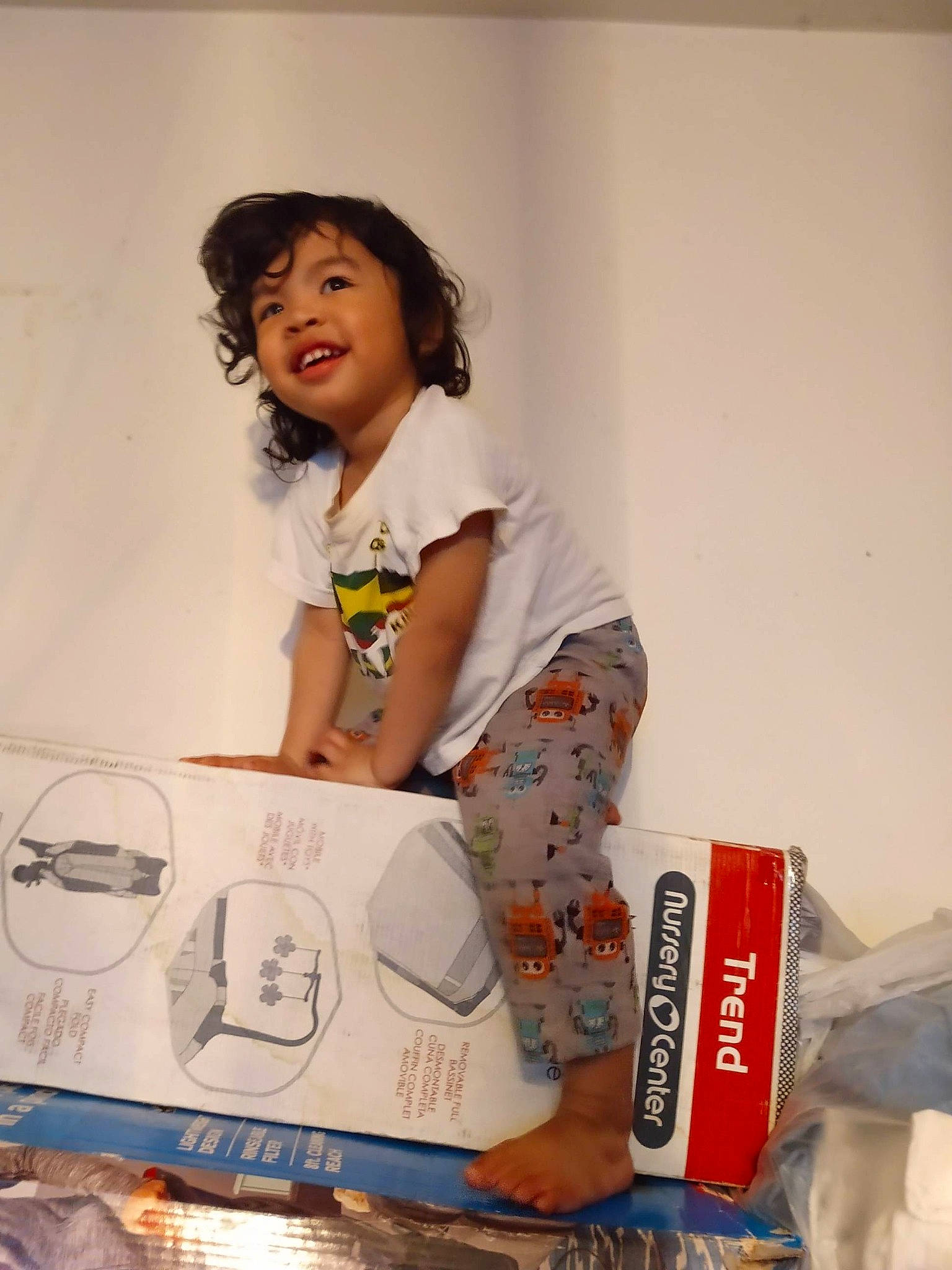 Ethan is registered to the contest to win money with this photo: child, paper, person