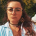 Cinthia T. L.