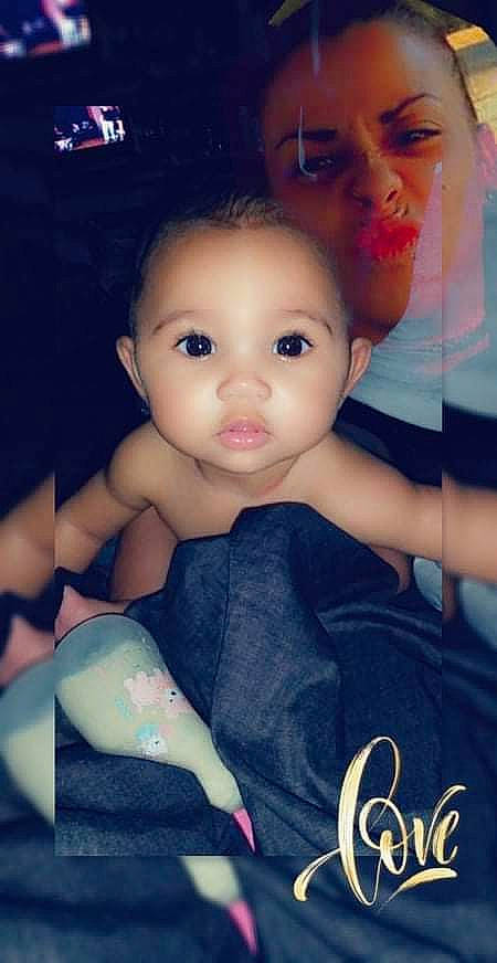 Maryjane is registered to the contest to win money with this photo: baby_toddler_clothing, cheek, cool, eye, eyebrow, eyelash, facial_expression, finger, flash_photography, fun, hairstyle, happy, iris, lip, mouth, nose, organ, person, skin, snapshot