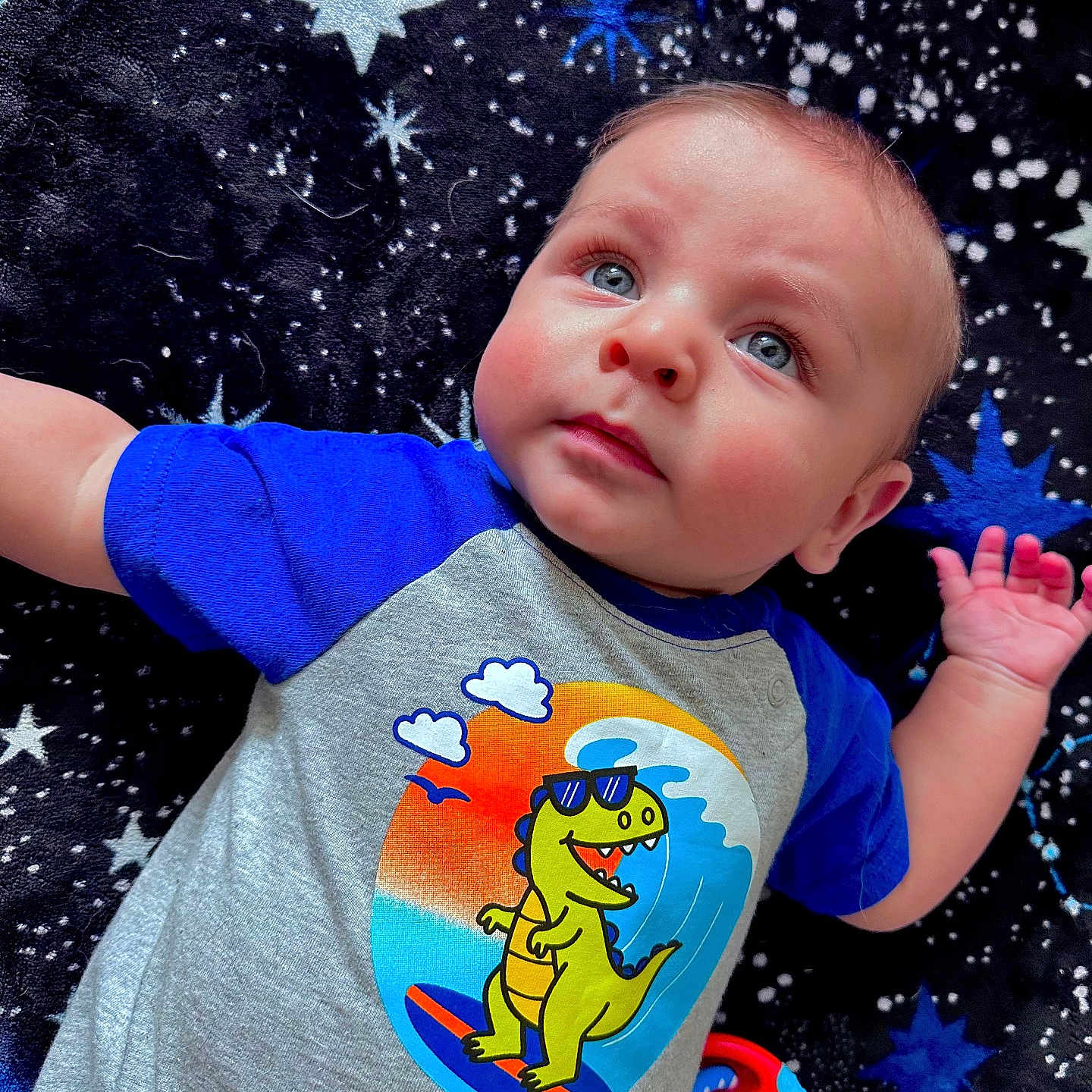 Larax joined the competition — help win amazing prizes! applique, baby, bodypart, clothing, face, finger, flag, frown, hand, head, pants, pattern, person, photography, portrait, sad, selfie, shirt, sleeve, t_shirt