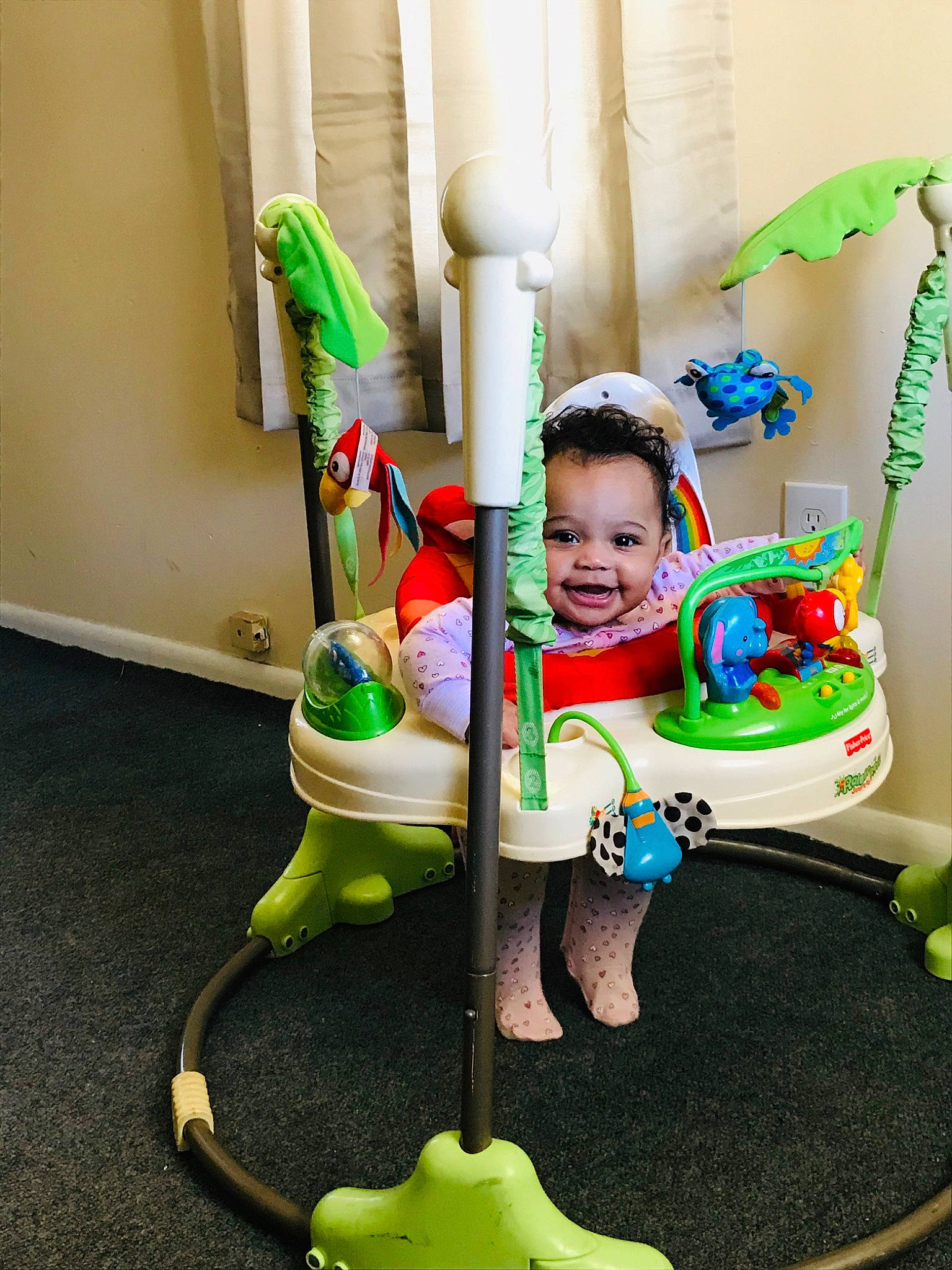 Angelique is registered to the contest to win money with this photo: baby_toys, child, person, play, toddler