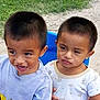 Oliver is registered to the contest to win money with this photo: