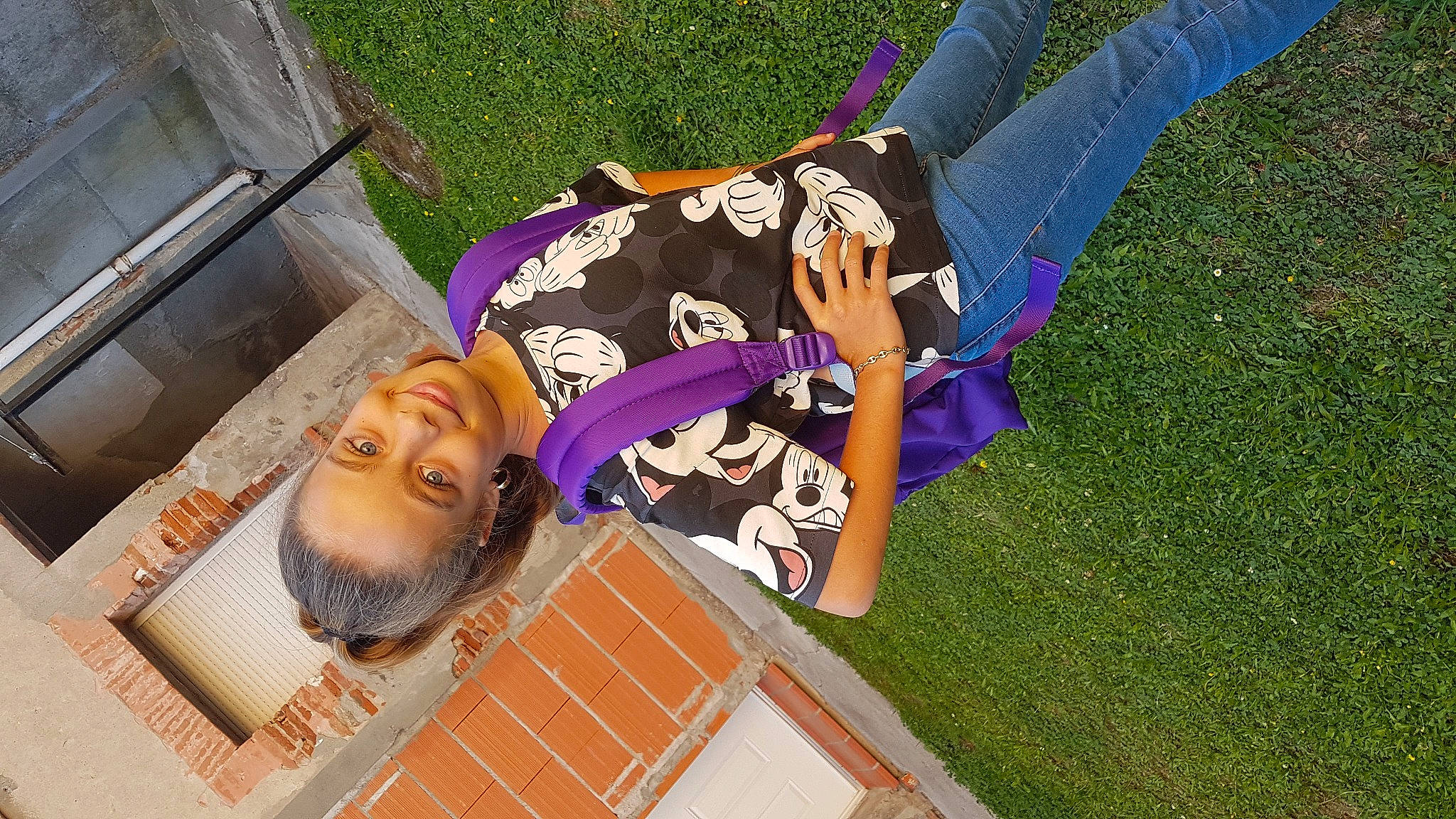 Kalicia a rejoint le concours — aidez-le/la à gagner de superbes lots ! canidae, companion_dog, dog, dog_breed, fawn, grass, joy, lawn, person, puppy, sporting_group