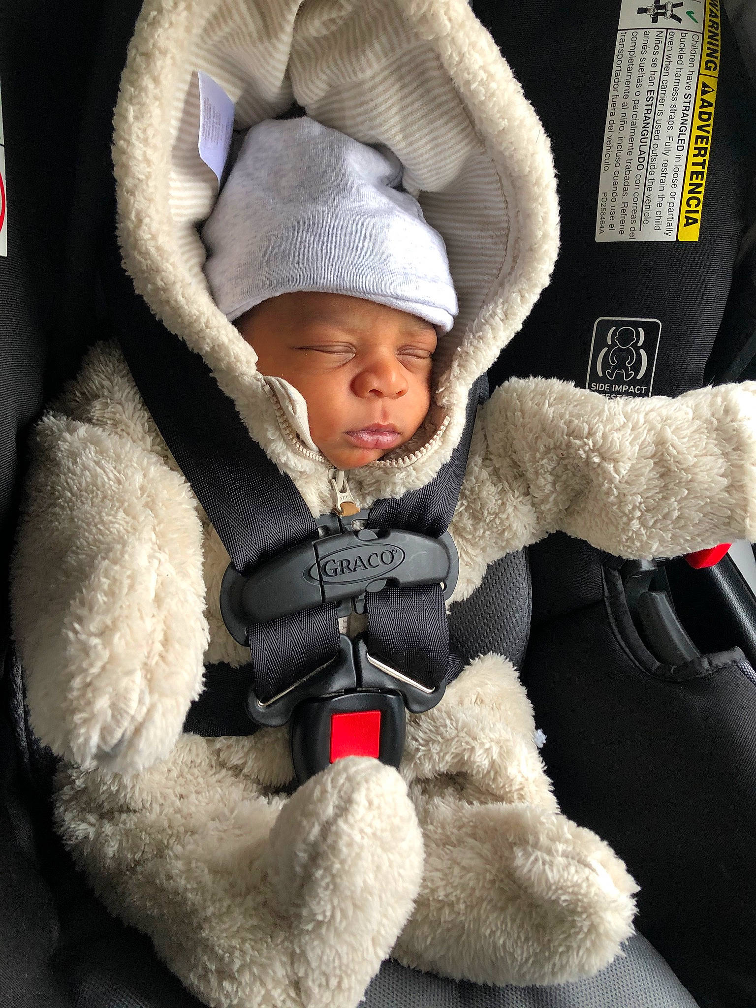 Xyari is registered to the contest to win money with this photo: baby, baby_products, baby_safety, baby_sleeping, baby_toddler_clothing, beanie, child, comfort, fur, fur_clothing, headwear, hood, knit_cap, parka, person, product, textile, toddler, wool