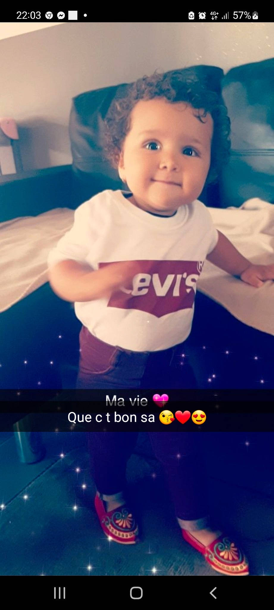 Thenessy Bébé participe au concours pour gagner de l'argent avec cette photo : baby, baby_toddler_clothing, cheek, cool, face, facial_expression, flash_photography, fun, gesture, hairstyle, happy, joy, person, photograph, product, skin, sleeve, smile, snapshot, standing