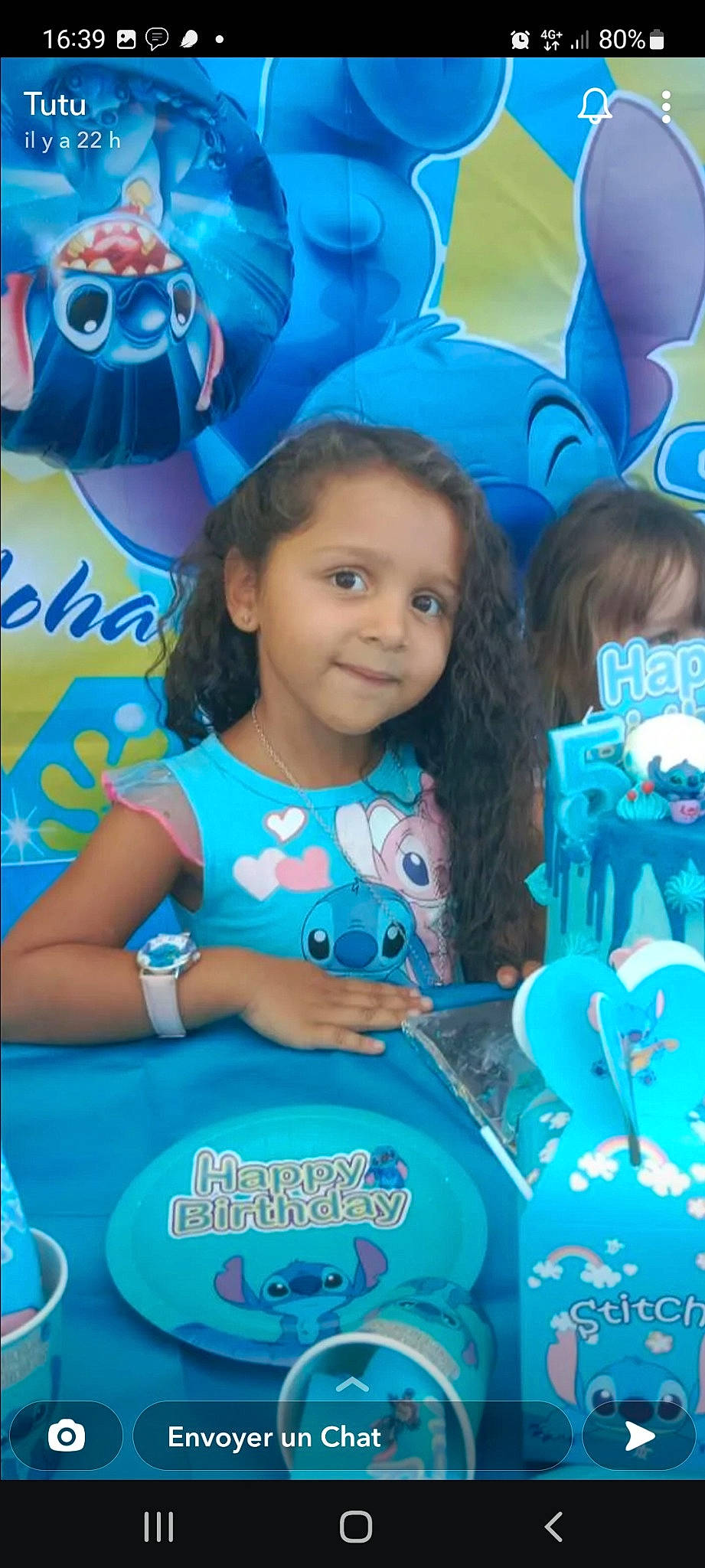 Thenessy participe au concours pour gagner de l'argent avec cette photo : aqua, azure, blue, electric_blue, facial_expression, fun, hairstyle, happy, joy, leisure, mammal, person, photograph, product, smile, snapshot, summer, t_shirt, textile, toddler