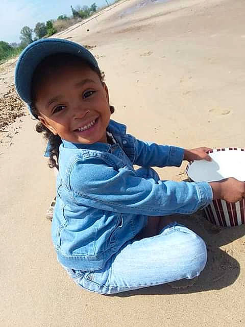 Heaven joined the competition — help win amazing prizes! baby, child, cool, denim, fun, happy, jeans, joy, landscape, leg, male, person, photography, play, sand, sitting, skin, smile, toddler, vacation