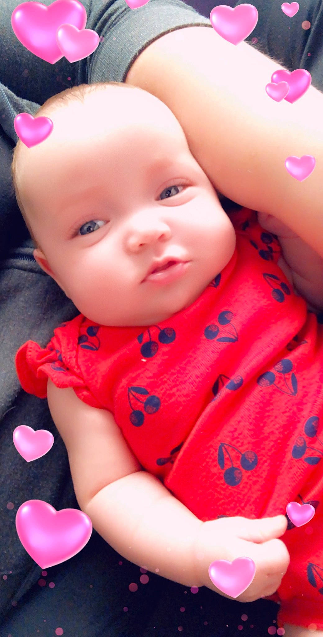 Alita is registered to the contest to win money with this photo: baby, beauty, cheek, child, face, lip, person, pink, red, skin, smile, toddler