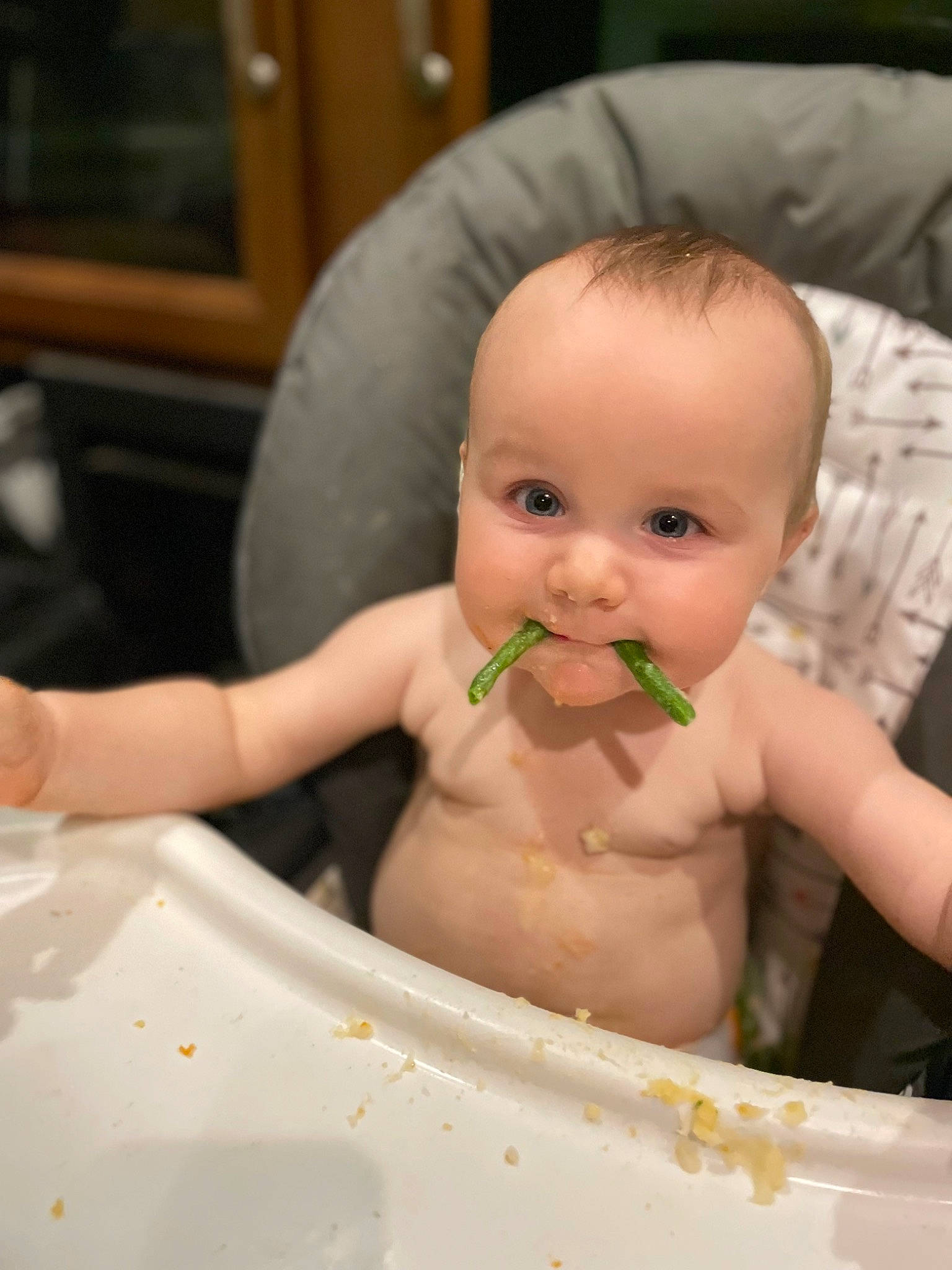 Swayde joined the competition — help win amazing prizes! baby, baby_bathing, bathing, cheek, chest, chin, eye, eyebrow, facial_expression, finger, forehead, fun, happy, iris, mouth, nose, person, skin, smile, thumb