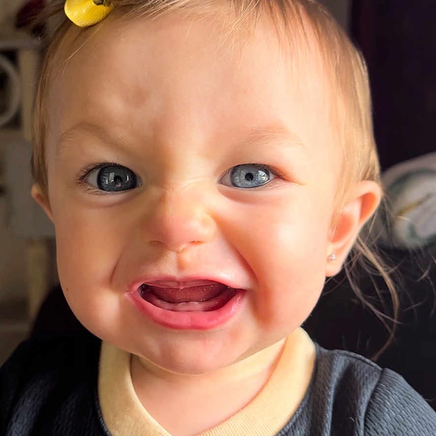 Mabel is registered to the contest to win money with this photo: accessories, baby, babylaughing, bodypart, crying, face, finger, frown, hand, happy, head, laughing, mouth, newborn, person, photography, portrait, sad, smile, teeth