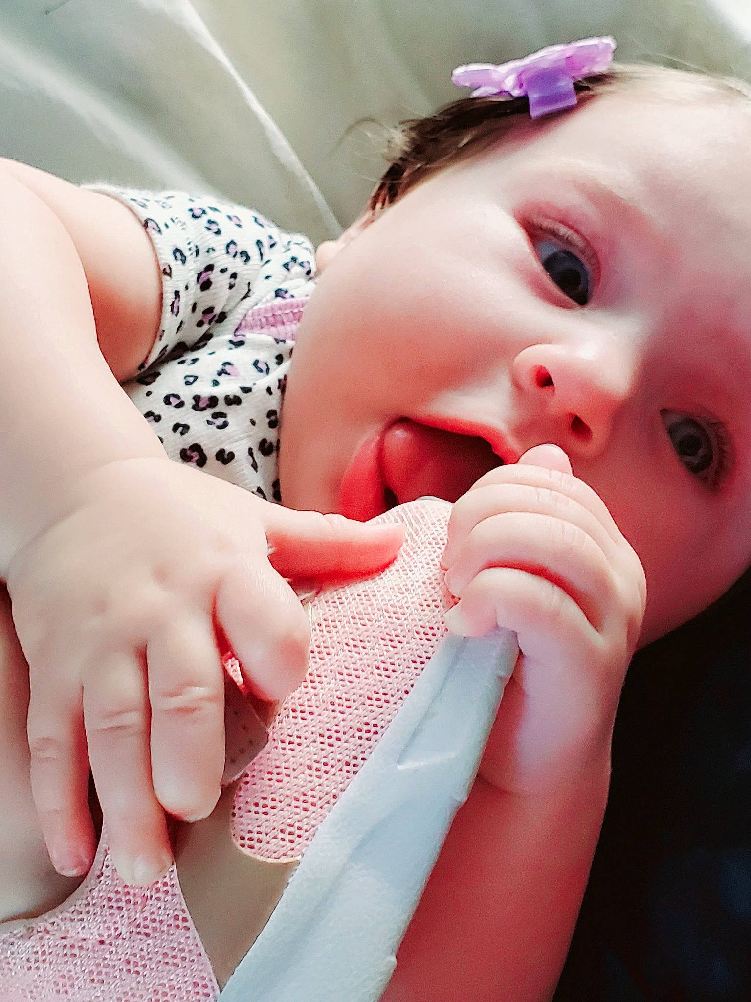 Autumn is registered to the contest to win money with this photo: baby, baby_products, beauty, cheek, child, eye, finger, gesture, hand, lip, mouth, nail, nose, person, pink, product, skin, smile, thumb, toddler