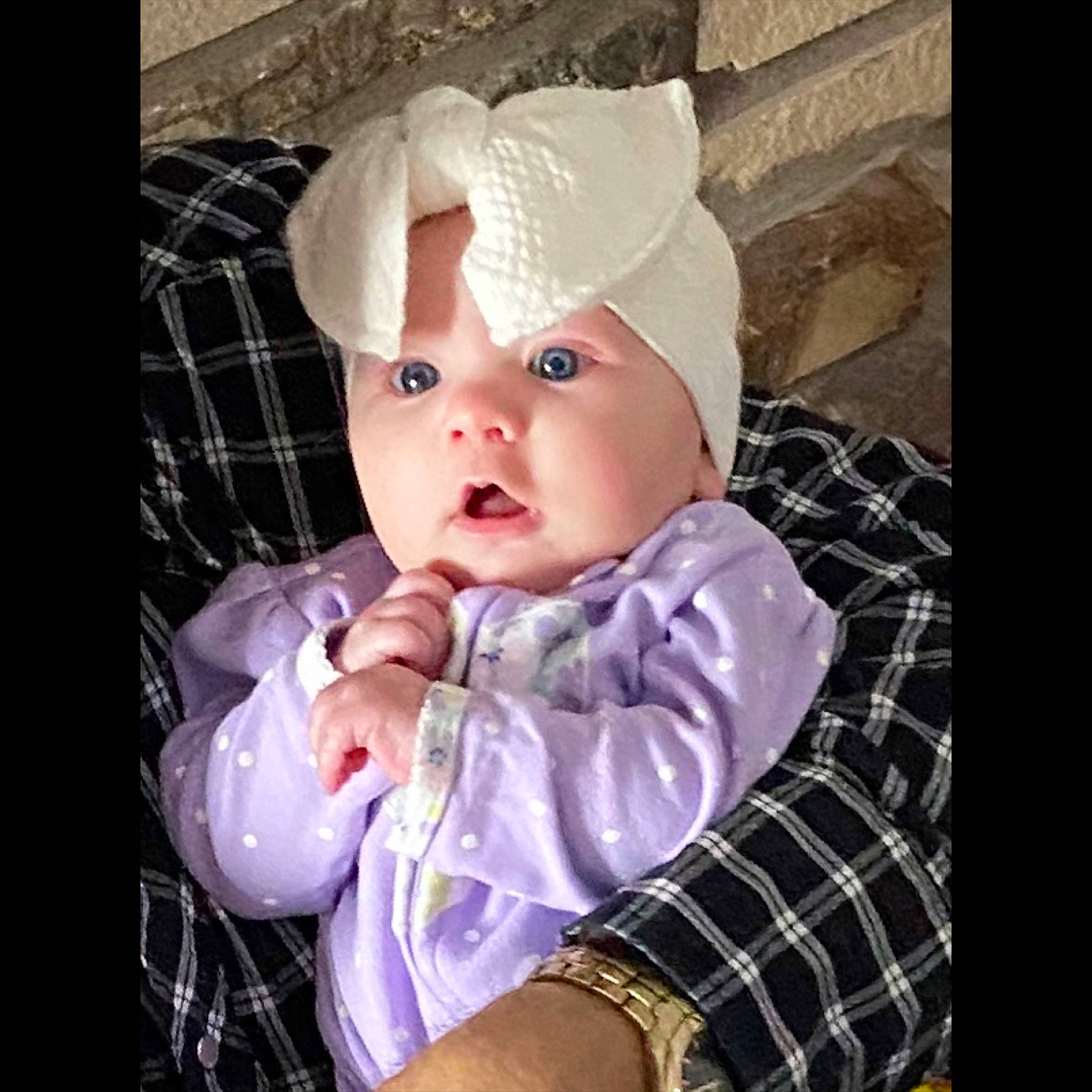 Azaylee is registered to the contest to win money with this photo: arm, baby, baby_toddler_clothing, bonnet, cheek, child, cool, ear, eye, face, hand, head, headgear, iris, organ, person, photography, pink, product, toddler