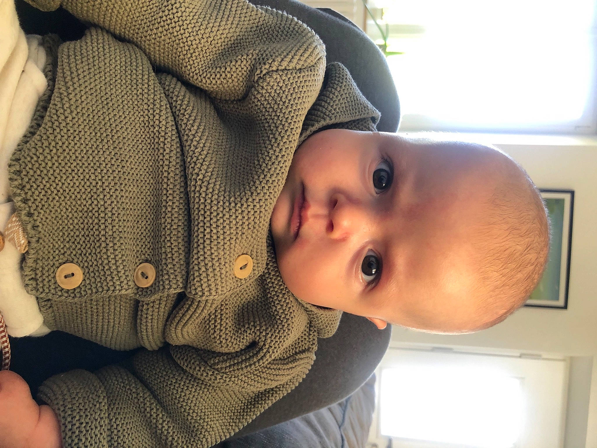 Marceau a rejoint le concours — aidez-le/la à gagner de superbes lots ! baby, baby_products, baby_toddler_clothing, cheek, child, chin, comfort, eye, facial_expression, finger, hand, lip, mouth, nose, pattern, person, sitting, skin, sleeve, smile