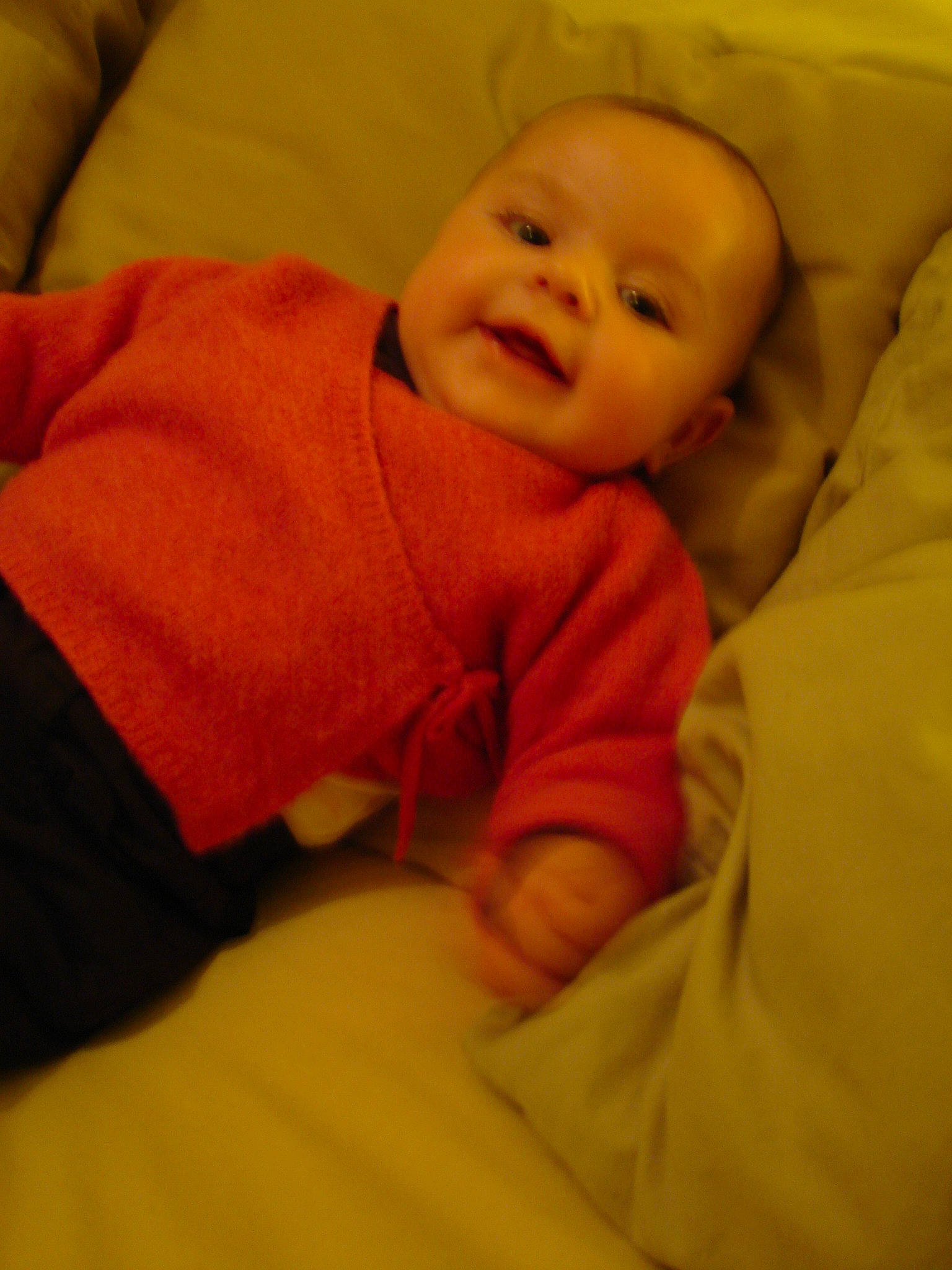 Blandine a rejoint le concours — aidez-le/la à gagner de superbes lots ! baby, baby_sleeping, baby_toddler_clothing, bedtime, carmine, cheek, child, comfort, linens, nap, nose, person, room, skin, sleep, toddler