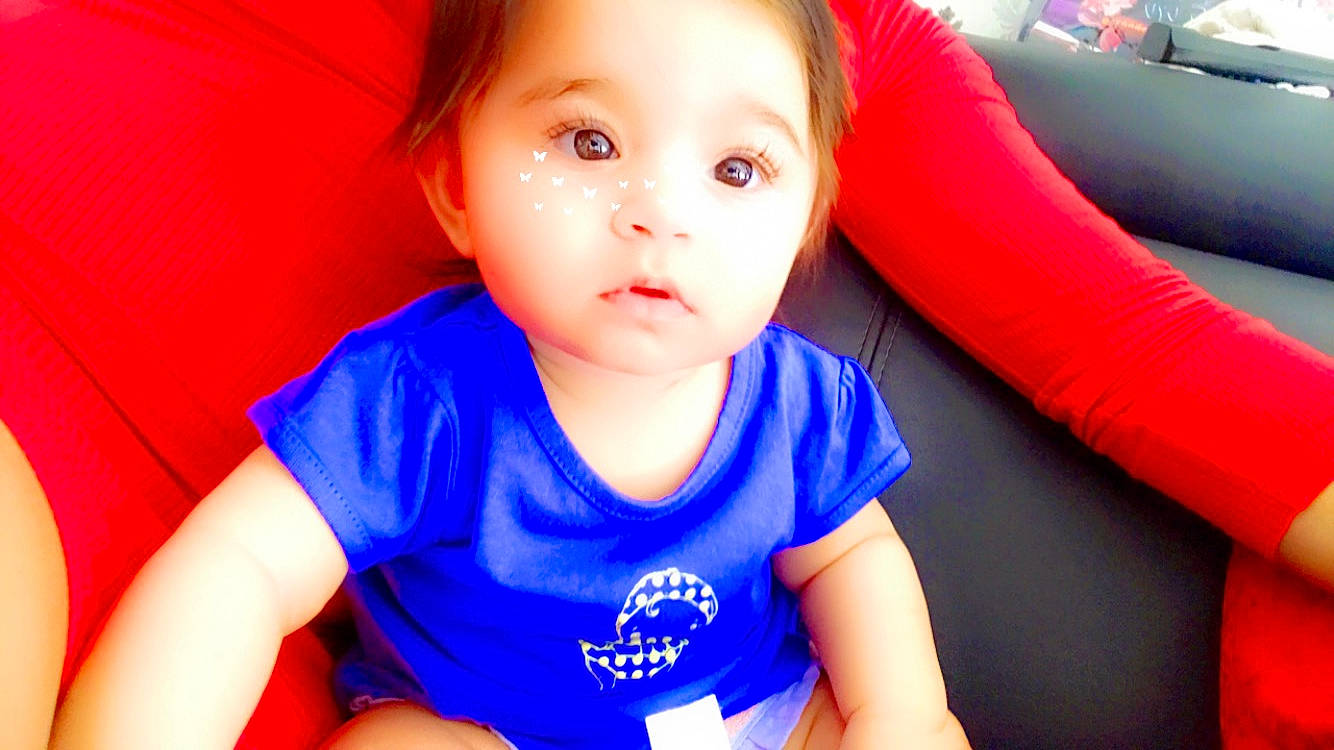 Jennet participe au concours pour gagner de l'argent avec cette photo : baby, cheek, child, face, fun, lip, mouth, nose, person, play, skin, smile, toddler