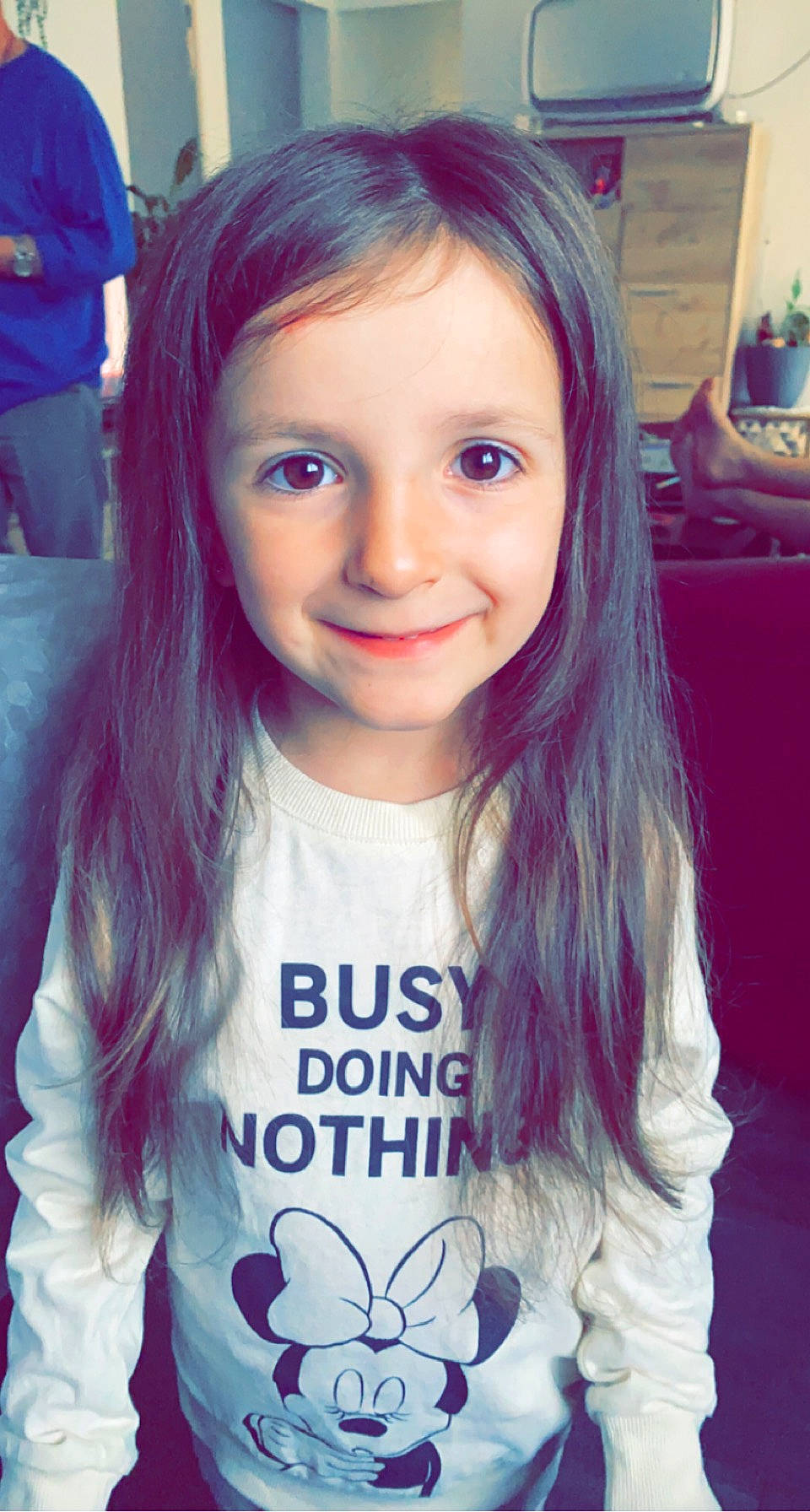 Rose a rejoint le concours — aidez-le/la à gagner de superbes lots ! blue, cheek, chin, eyebrow, eyelash, facial_expression, fashion, forehead, hair, hairstyle, iris, joy, lip, mouth, organ, outerwear, person, photograph, purple, skin