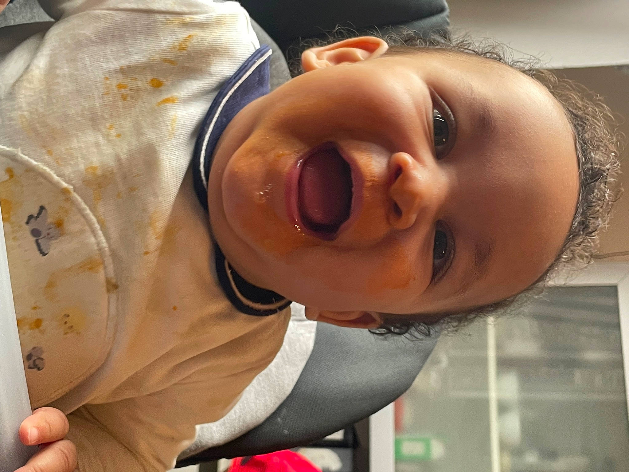 Nolan a rejoint le concours — aidez-le/la à gagner de superbes lots ! baby_laughing, cheek, child, chin, cool, eye, eyelash, face, flash_photography, fun, happy, hat, iris, lip, mouth, nose, person, sleeve, smile, toddler