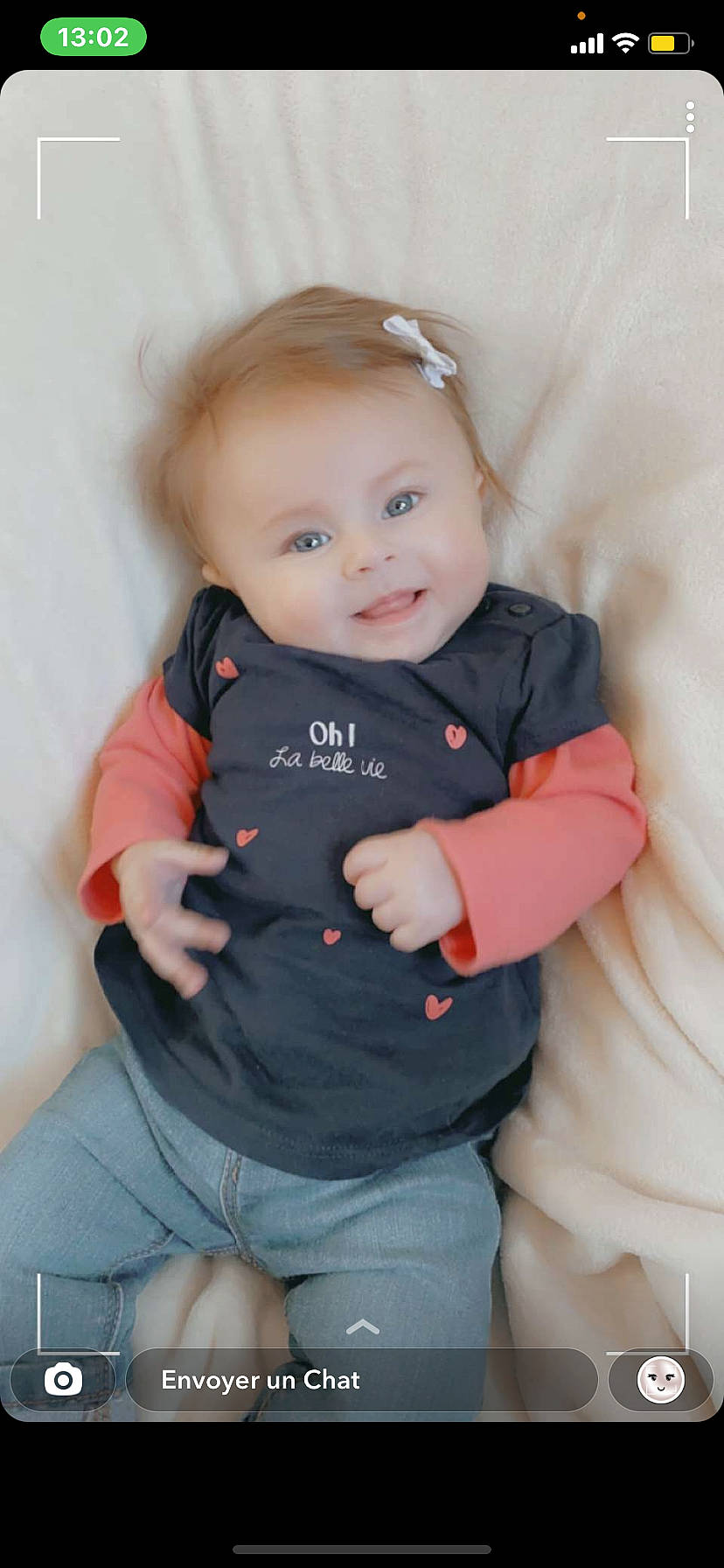 Liyana a rejoint le concours — aidez-le/la à gagner de superbes lots ! baby, baby_toddler_clothing, cheek, comfort, dress, elbow, finger, flash_photography, happy, jeans, knee, lip, neck, person, shoulder, skin, sleeve, smile, stomach, thigh