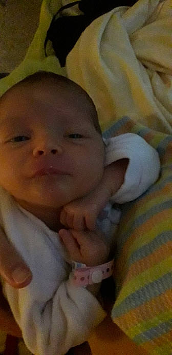 Lyla a rejoint le concours — aidez-le/la à gagner de superbes lots ! baby, beauty, cheek, child, eye, eyebrow, face, facial_expression, forehead, head, iris, lip, mouth, nose, person, photograph, product, skin, smile, snapshot