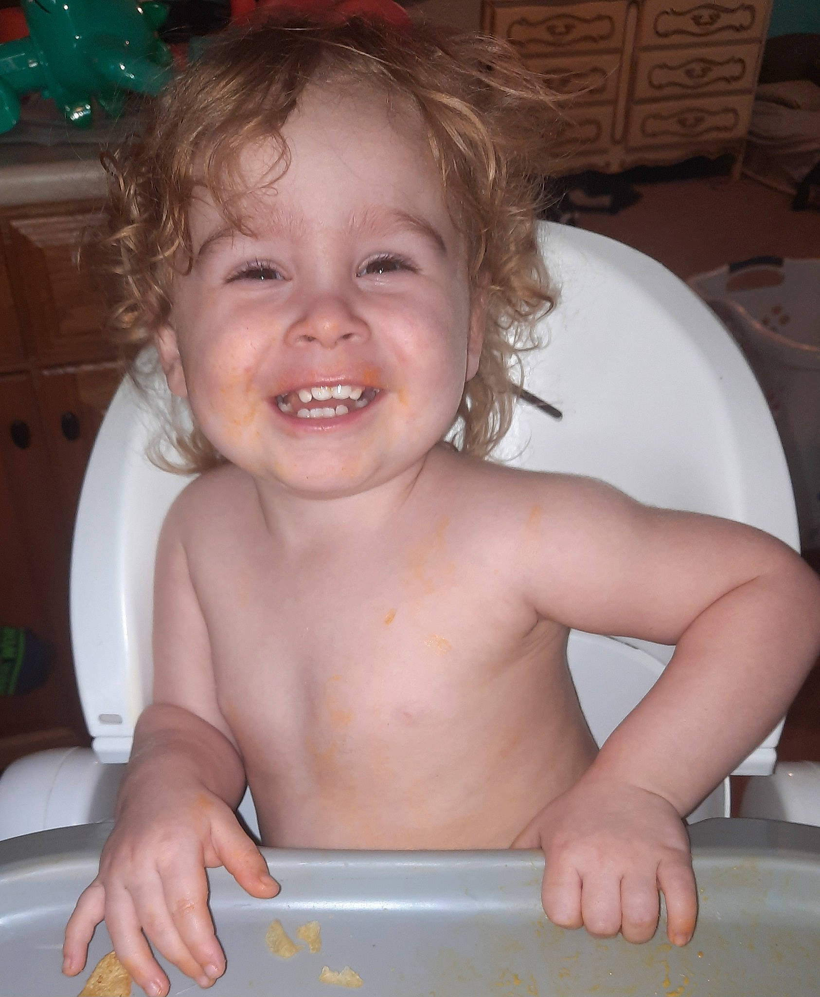 Lorenzo joined the competition — help win amazing prizes! baby_bathing, baby_playing_with_food, bathing, cheek, child, chin, eyebrow, facial_expression, finger, fun, happy, head, iris, joy, mouth, organ, person, product, skin, smile