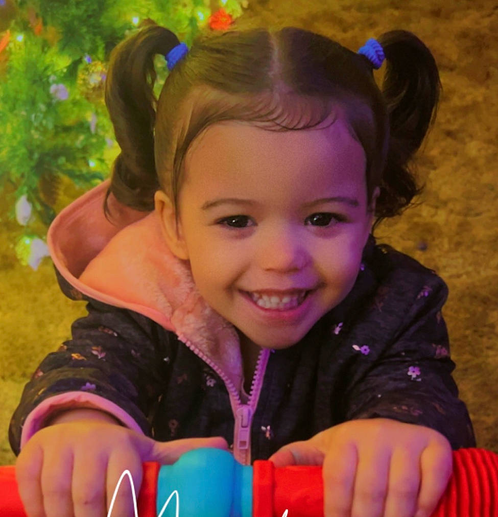 Piper joined the competition — help win amazing prizes! blue, cheek, child, cool, facial_expression, finger, fun, green, hairstyle, happy, iris, joy, leisure, lip, people, person, photograph, pink, purple, skin