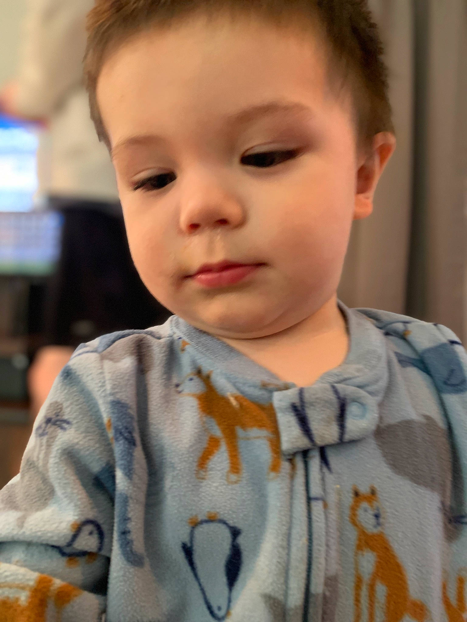 Kian is registered to the contest to win money with this photo: baby_toddler_clothing, cheek, child, chin, collar, dress_shirt, ear, eyelash, facial_expression, forehead, hairstyle, happy, iris, jaw, lip, neck, nose, person, sleeve, t_shirt