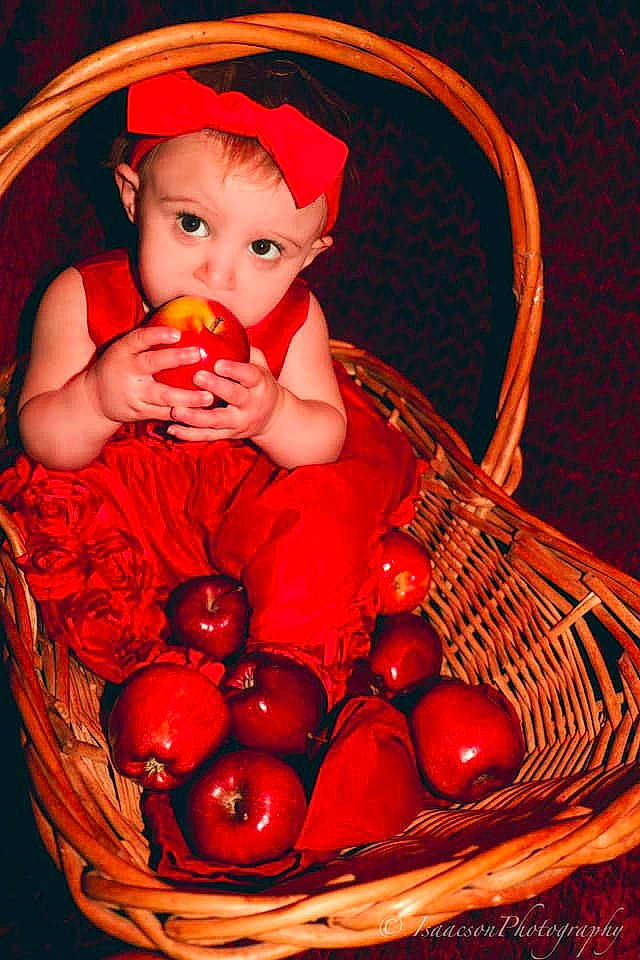 Samara is registered to the contest to win money with this photo: apple, basket, child, food, fruit, person, photography, plant, red, still_life, still_life_photography