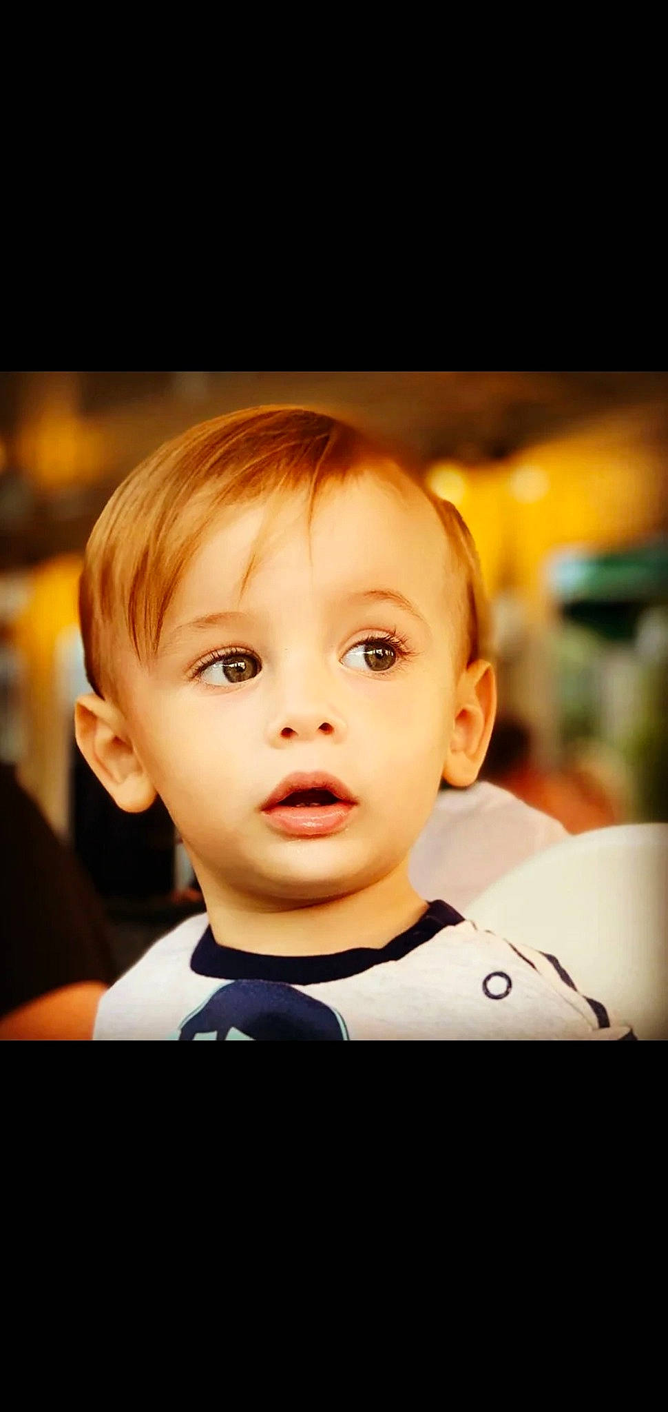 Malonn participe au concours pour gagner de l'argent avec cette photo : art, baby, cheek, child, eyelash, flash_photography, formal_wear, fun, happy, iris, jaw, lip, no_expression, nose, person, portrait, portrait_photography, sleeve, smile, t_shirt