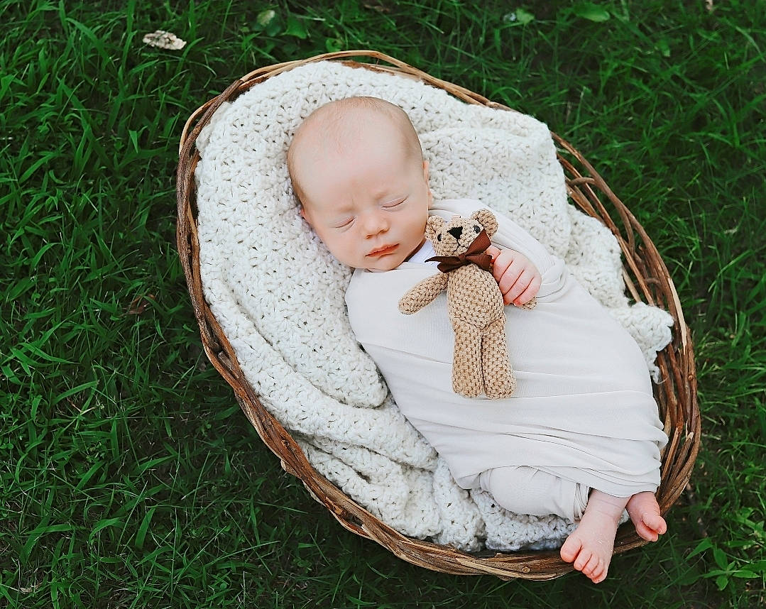 Barrett joined the competition — help win amazing prizes! art, baby, baby_products, baby_toddler_clothing, child, circle, comfort, fun, fur, grass, happy, linens, people_in_nature, person, plant, portrait_photography, sitting, toddler, wood