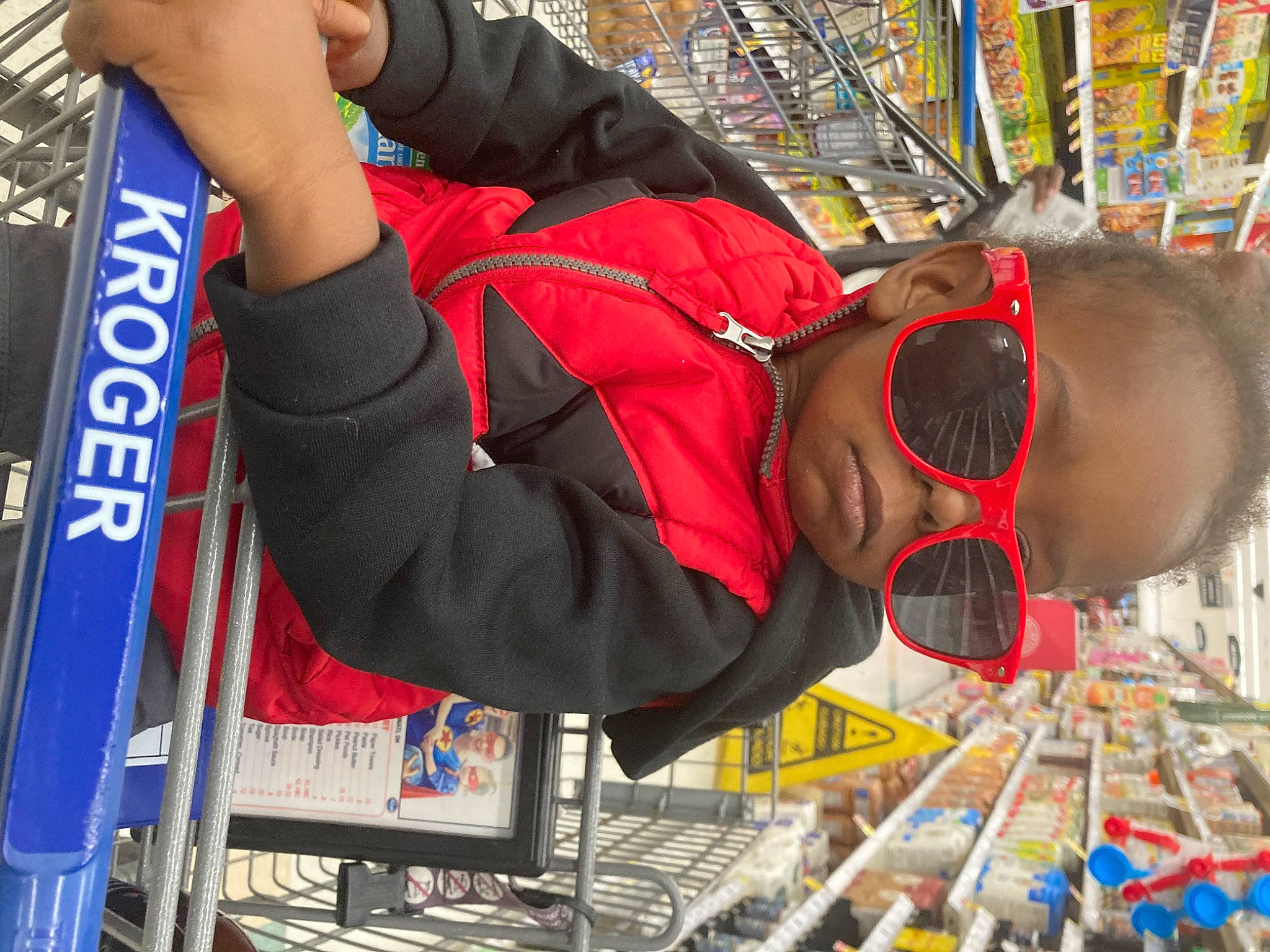 Amir is registered to the contest to win money with this photo: adventure, blurred, carmine, engineering, eyewear, fan, fictional_character, fun, glove, helmet, leisure, person, personal_protective_equipment, recreation, rope, selfie, sunglasses, travel, tree