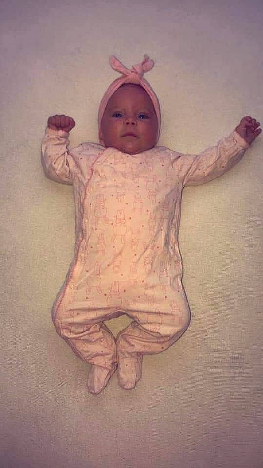 Sway participe au concours pour gagner de l'argent avec cette photo : arm, baby, baby_sleeping, baby_toddler_clothing, comfort, eye, face, finger, gesture, hand, happy, head, headwear, human_body, mouth, neck, nose, outerwear, person, skin