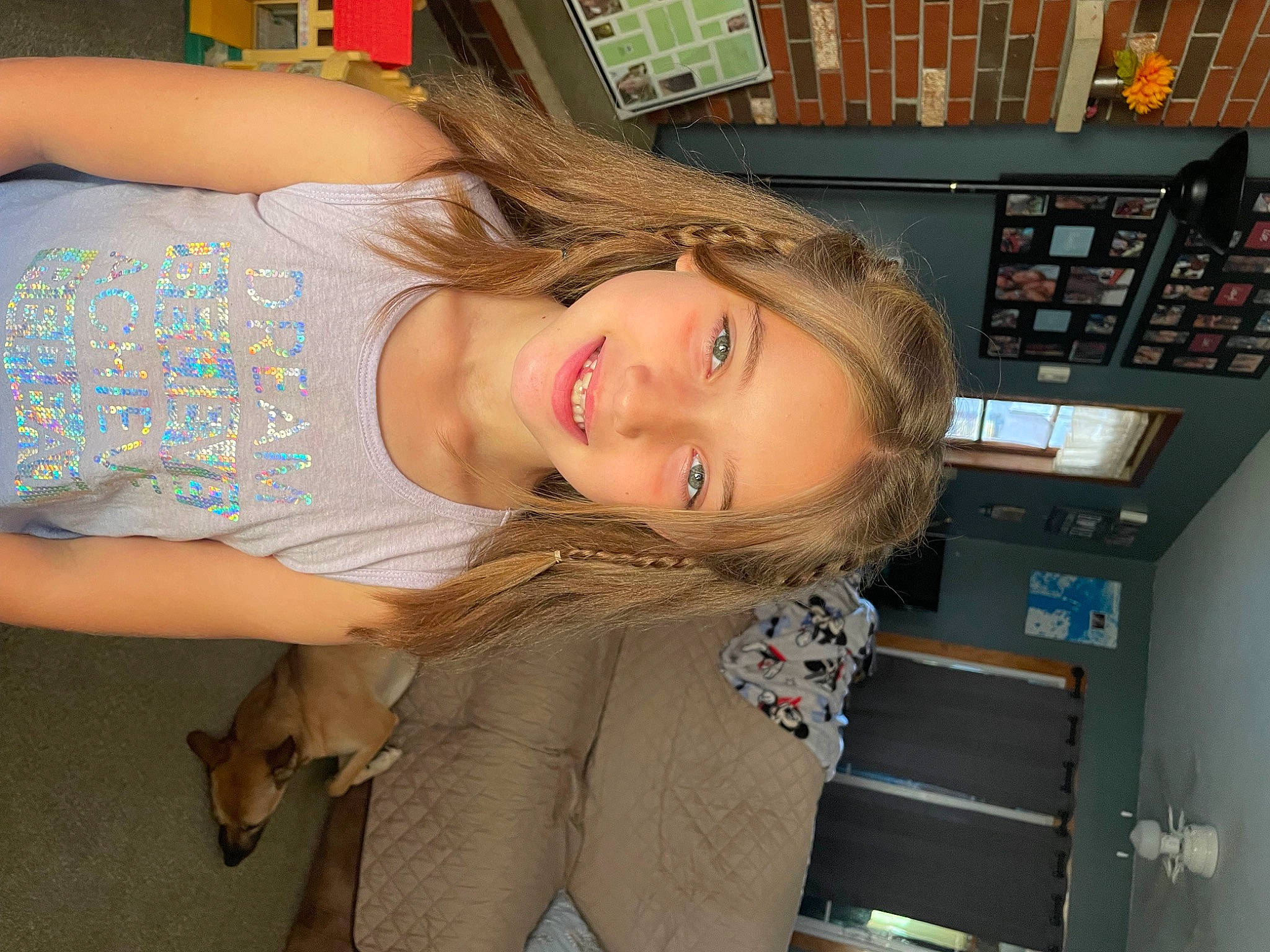 Sydney is registered to the contest to win money with this photo: arm, blond, brown_hair, chest, eyelash, fun, happy, human_body, human_leg, joint, joy, long_hair, makeover, mouth, organ, person, shoulder, skin, smile, thigh