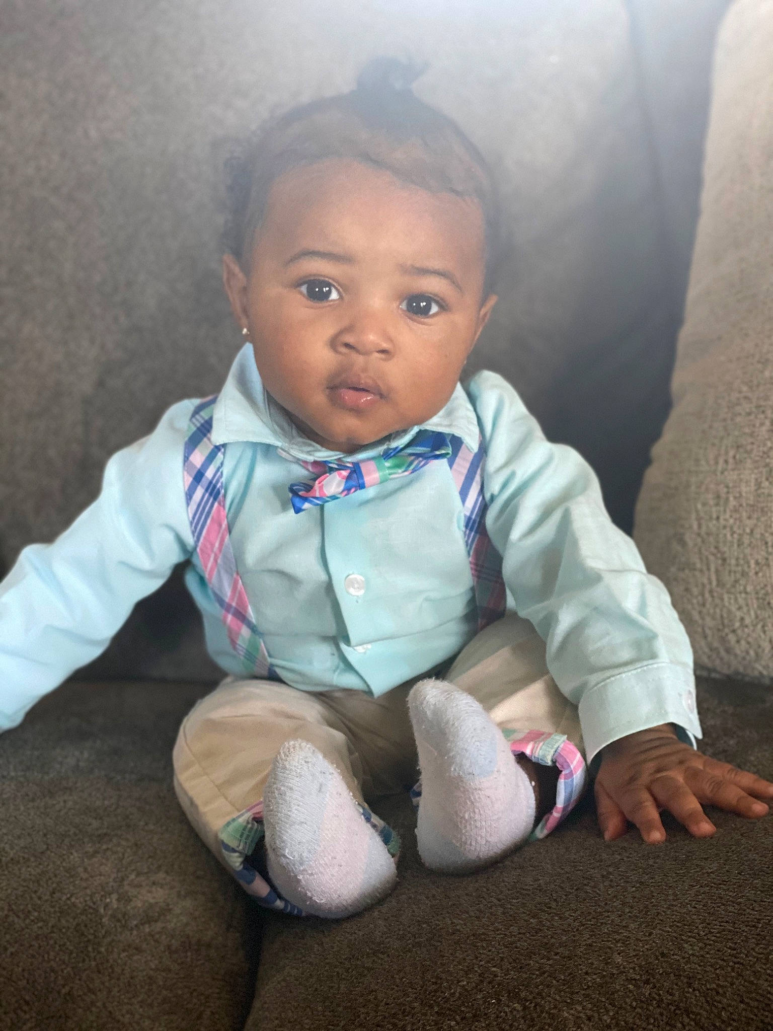 Arshawn is registered to the contest to win money with this photo: baby, baby_toddler_clothing, cheek, child, comfort, eye, face, flash_photography, flooring, gesture, grass, hand, happy, head, lip, nose, person, skin, sleeve, smile