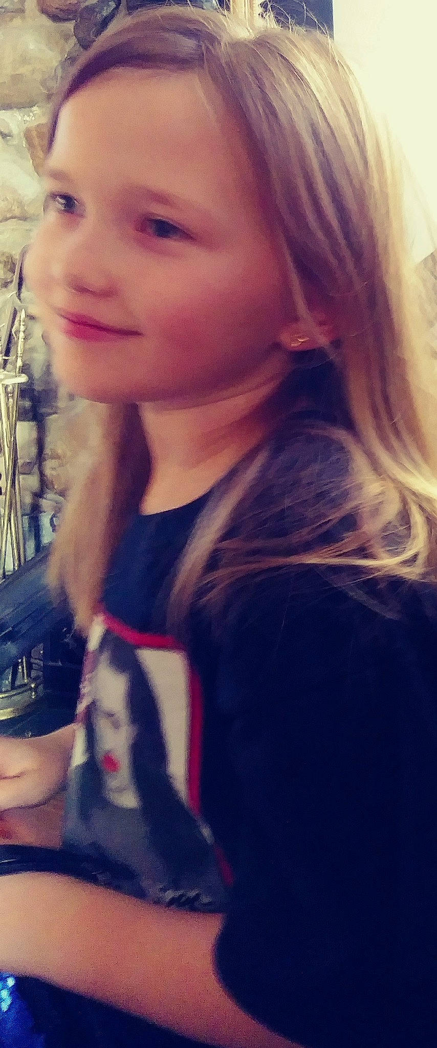 Amelya is registered to the contest to win money with this photo: beauty, blond, brown_hair, cheek, child, cool, eye, eyebrow, face, hair, hair_coloring, hairstyle, head, joy, lip, long_hair, mouth, nose, person, photography