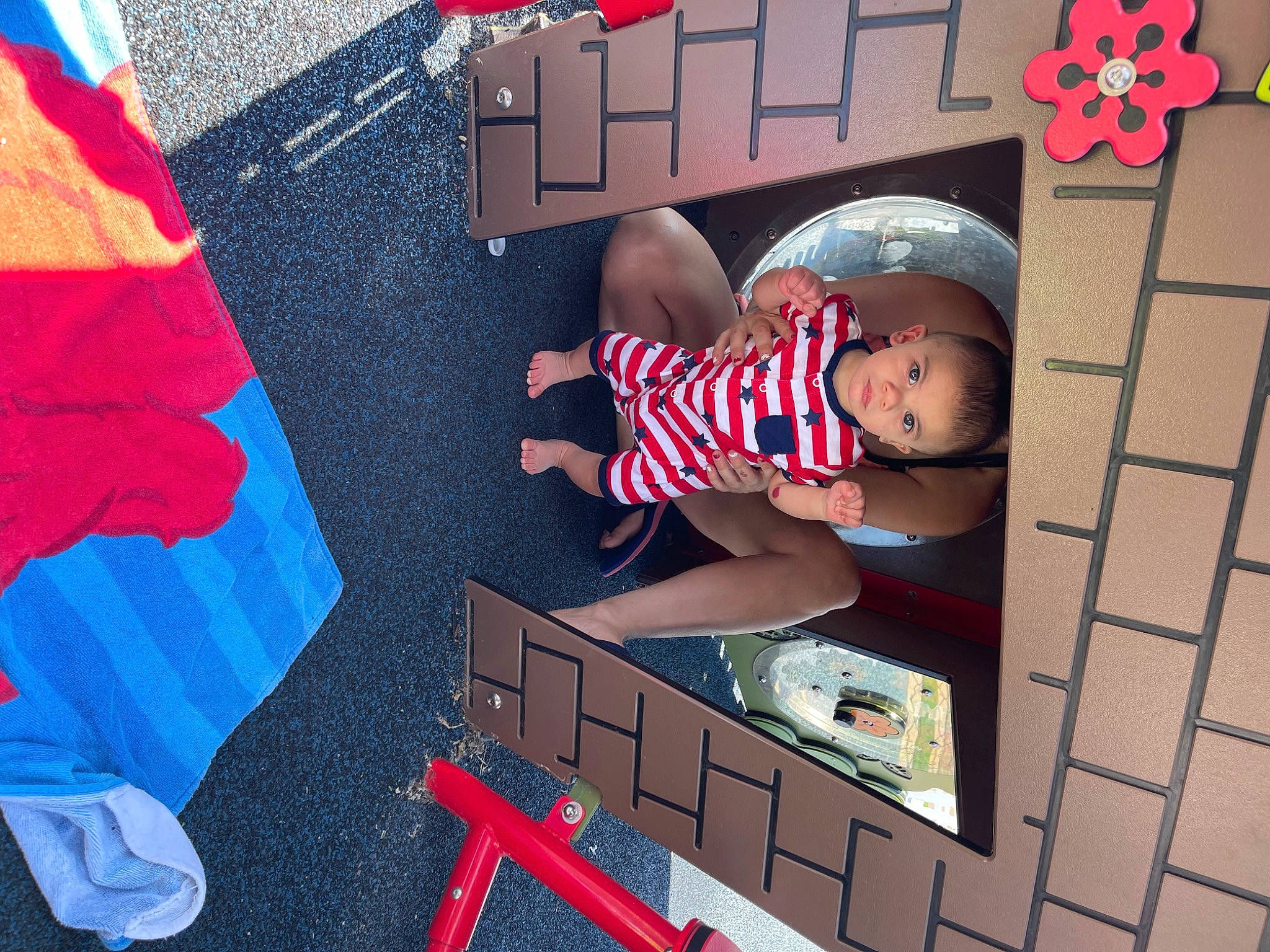 Luis is registered to the contest to win money with this photo: baby, baby_products, baby_toddler_clothing, carmine, child, electric_blue, fun, happy, leisure, magenta, pattern, person, pink, plant, play, product, red, room, t_shirt, toddler