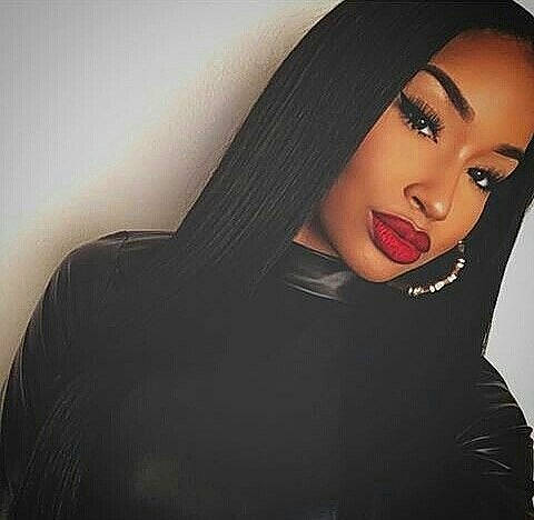 Liliana a rejoint le concours — aidez-le/la à gagner de superbes lots ! beauty, black_hair, brown_hair, chin, eyebrow, girl, human_hair_color, lip, long_hair, model, neck, person, photo_shoot