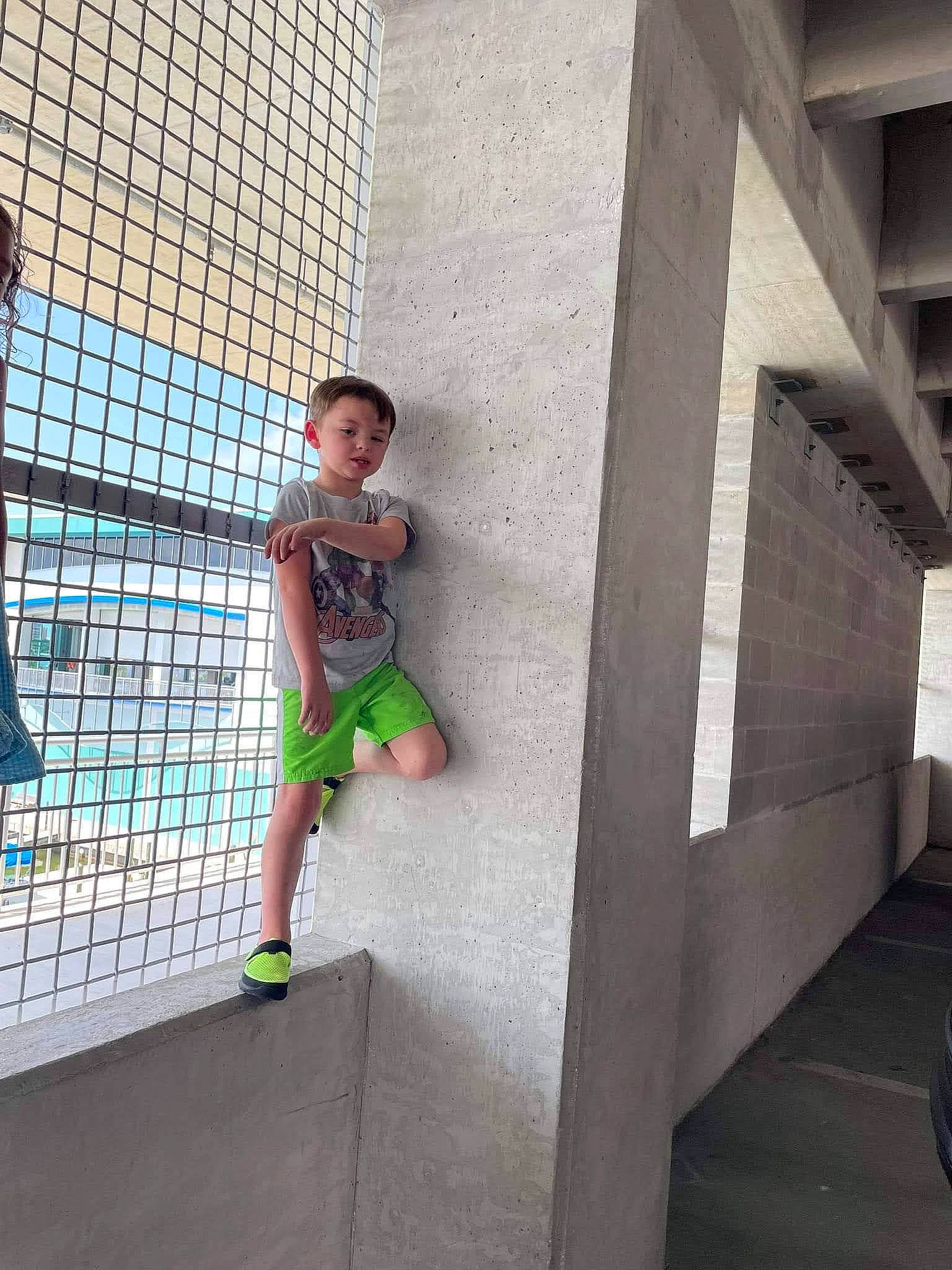 Zayne is registered to the contest to win money with this photo: child, competition_event, concrete, daylighting, facade, flooring, handrail, human_leg, knee, leisure, mesh, net, person, recreation, running, shorts, sidewalk, sportswear, t_shirt, thigh