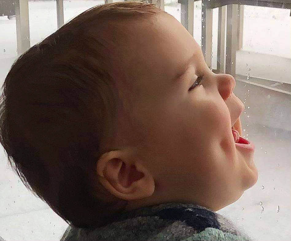 Maho participe au concours pour gagner de l'argent avec cette photo : baby, cheek, child, chin, ear, eyebrow, eyelash, facial_expression, forehead, iris, jaw, lip, neck, organ, person, portrait_photography, skin, temple, toddler