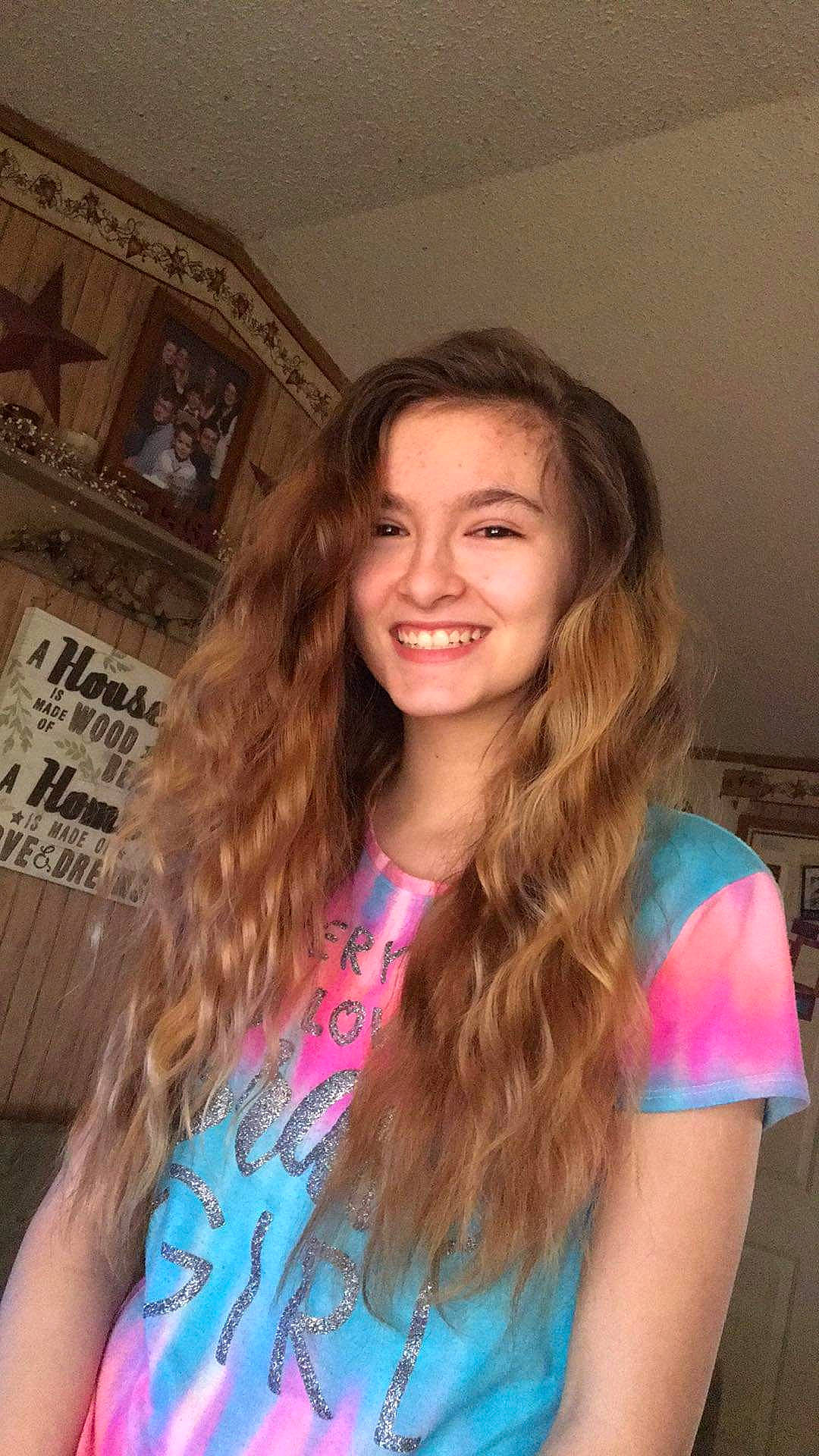 Megan is registered to the contest to win money with this photo: beauty, blond, brown_hair, chin, eyebrow, feathered_hair, fun, hair, hair_coloring, hairstyle, joy, layered_hair, lip, long_hair, person, smile, surfer_hair