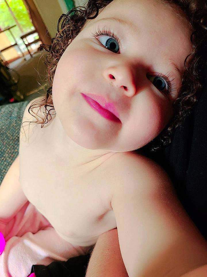 A'Mariyana is registered to the contest to win money with this photo: cheek, chin, ear, eye, eyebrow, eyelash, face, flash_photography, forehead, gesture, iris, jaw, lip, neck, nose, organ, person, shoulder, skin, smile